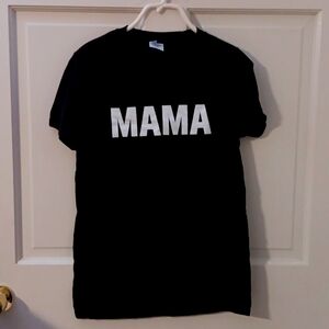Black and white mama shirt size small